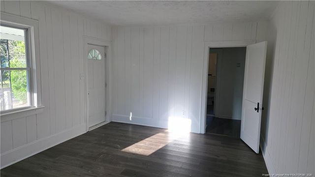 217 Sunset Avenue, Fayetteville, NC 28301