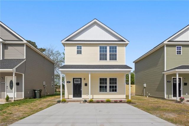 120 N 9th ST, Suffolk, VA 23434