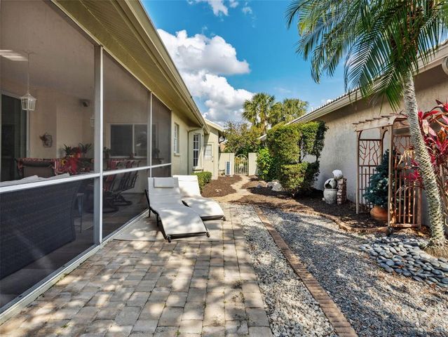 1358 BERKSHIRE COURT, Venice, FL 34292