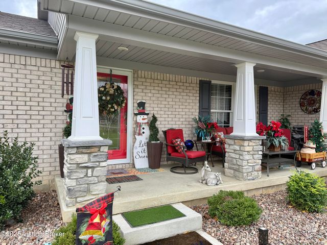 1180 S Sanders Ln, Lebanon Junction, KY 40150