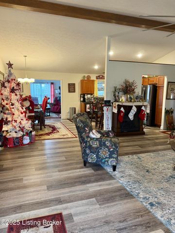 1180 S Sanders Ln, Lebanon Junction, KY 40150