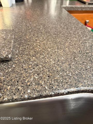 1180 S Sanders Ln, Lebanon Junction, KY 40150