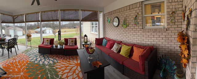 1180 S Sanders Ln, Lebanon Junction, KY 40150