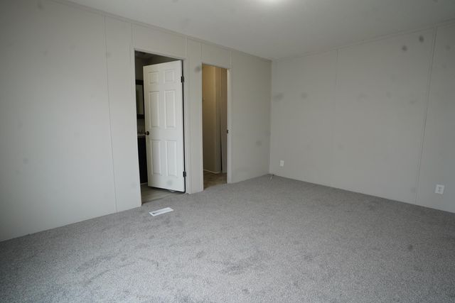 1906 Hawk Drive, Kalamazoo, MI 49008