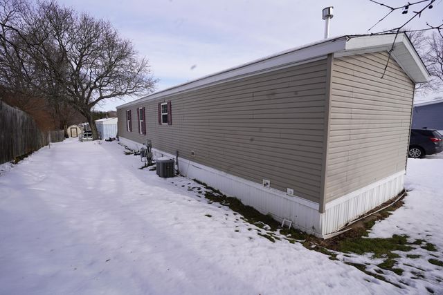 1906 Hawk Drive, Kalamazoo, MI 49008