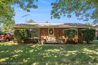 51341 Neumaier Drive, Shelby Charter Township, MI 48316