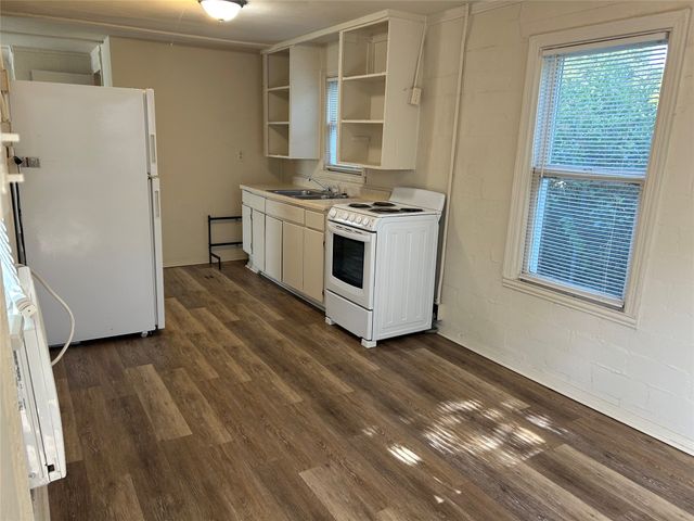 347 N Cherry Lane 347B, White Settlement, TX 76108