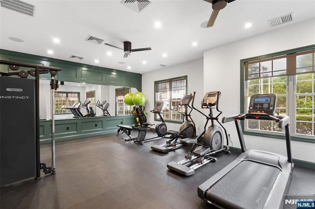 1100 Sterling Drive 710, Franklin Lakes, NJ 07417