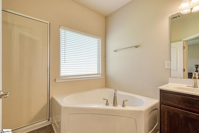 360 Huntwood Drive, Roebuck, SC 29349