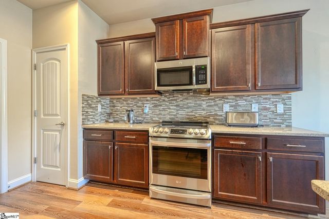 360 Huntwood Drive, Roebuck, SC 29349