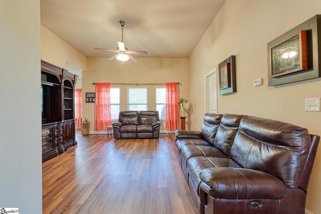 360 Huntwood Drive, Roebuck, SC 29349