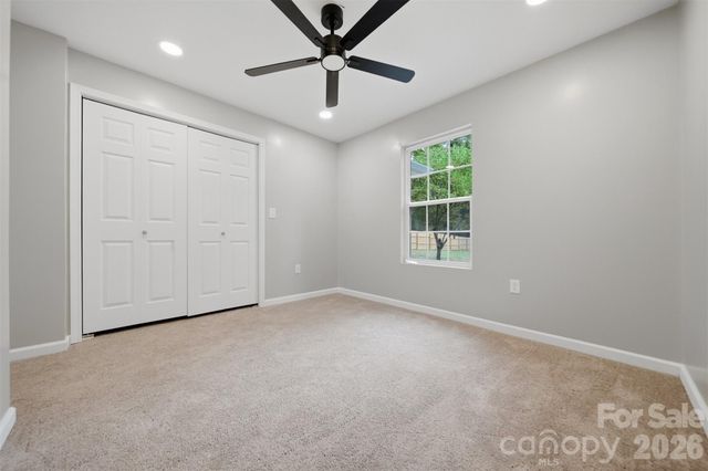 375 Shasta Lane SW, Lenoir, NC 28645