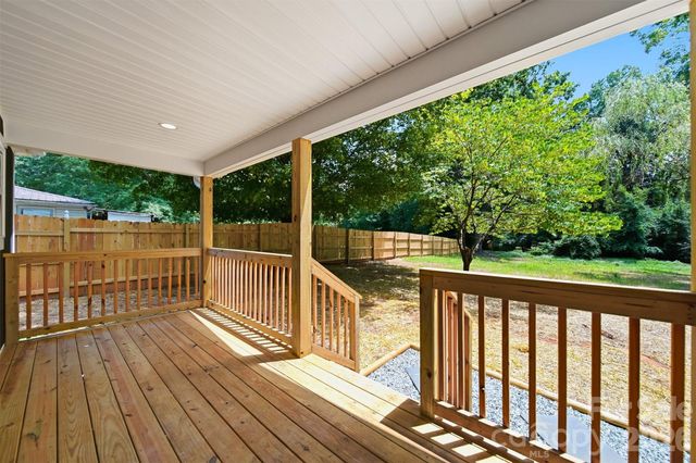 375 Shasta Lane SW, Lenoir, NC 28645