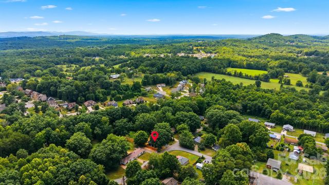 375 Shasta Lane SW, Lenoir, NC 28645