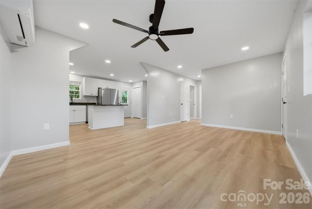 375 Shasta Lane SW, Lenoir, NC 28645