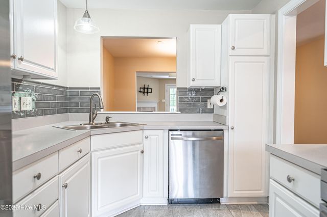 185 N Knoll Road, Southern Pines, NC 28387