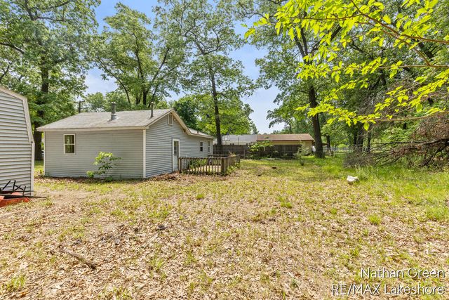 1267 Chatterson Road, Egelston Twp, MI 49442