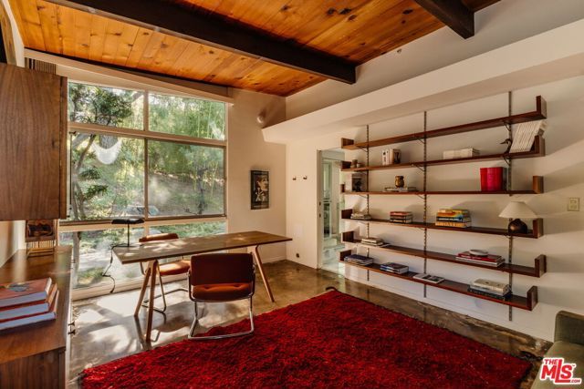 3493 Valley Meadow Road, Sherman Oaks, CA 91403