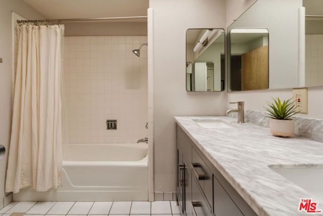 3493 Valley Meadow Road, Sherman Oaks, CA 91403