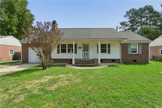 226 Menchville RD, Newport News, VA 23602