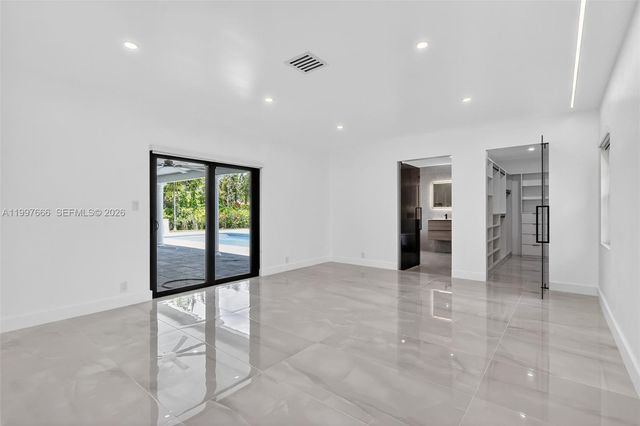 607 Layne Boulevard, Hallandale Beach, FL 33009