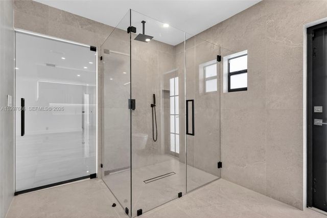 607 Layne Boulevard, Hallandale Beach, FL 33009