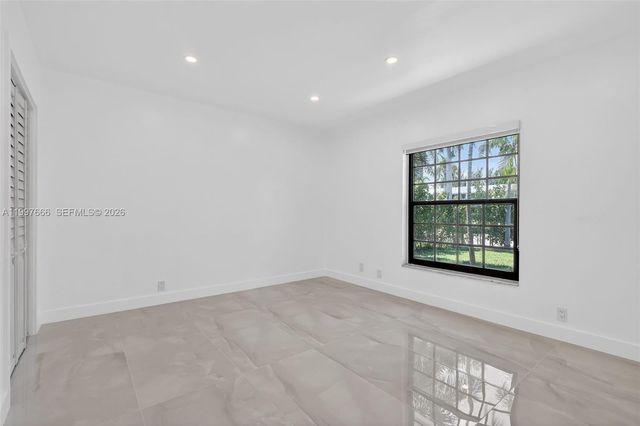 607 Layne Boulevard, Hallandale Beach, FL 33009