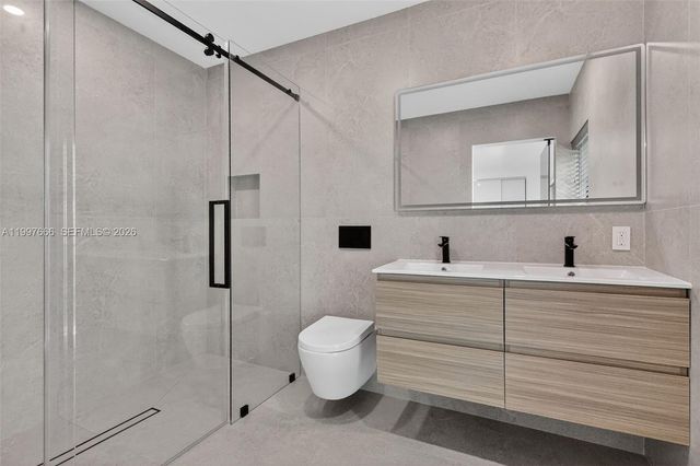 607 Layne Boulevard, Hallandale Beach, FL 33009