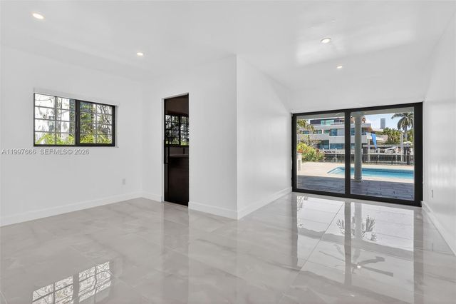 607 Layne Boulevard, Hallandale Beach, FL 33009