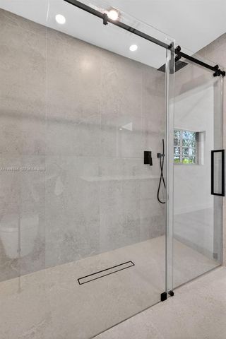 607 Layne Boulevard, Hallandale Beach, FL 33009