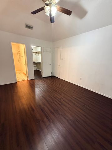 2809 Newkirk Court, Euless, TX 76039