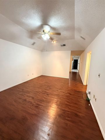 2809 Newkirk Court, Euless, TX 76039