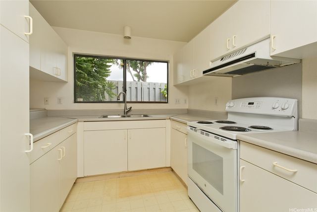 91-214 Kikiao Street, Kapolei, HI 96707