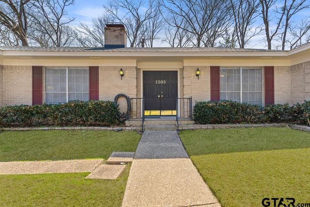 1505 Everglades Dr, Tyler, TX 75703