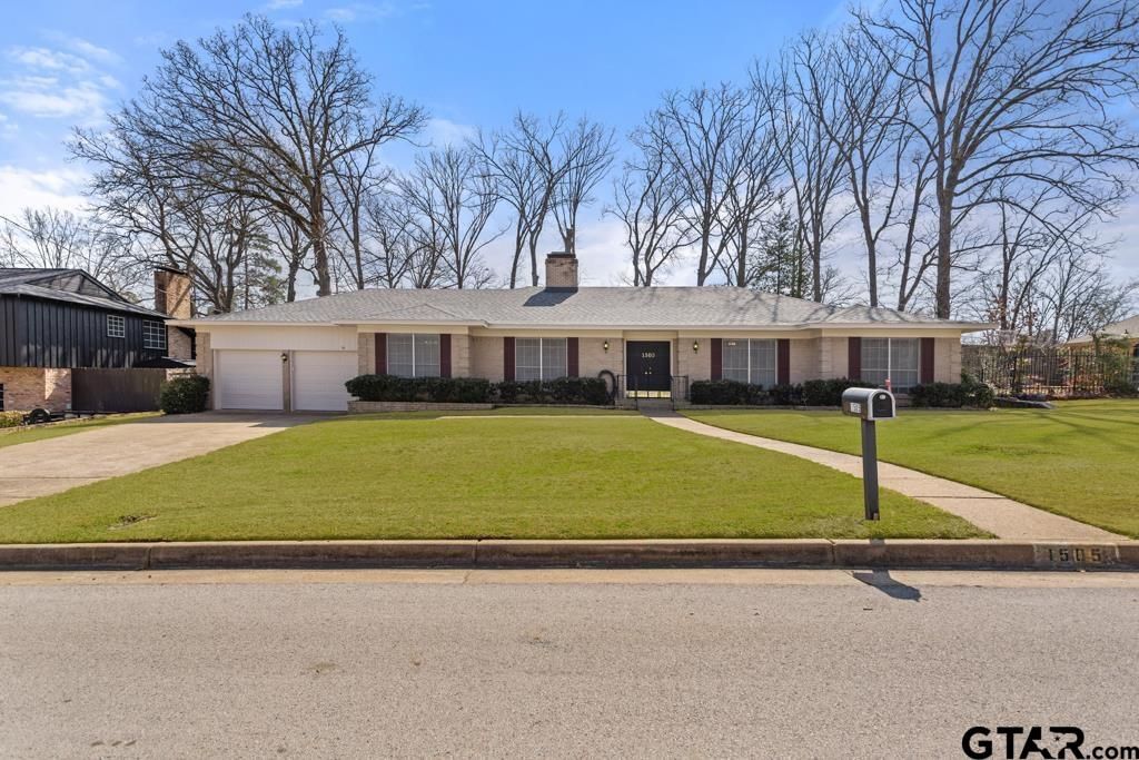 1505 Everglades Dr, Tyler, TX 75703