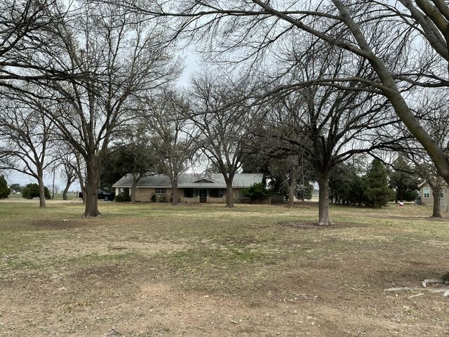 3125 Country Club Road, San Angelo, TX 76904