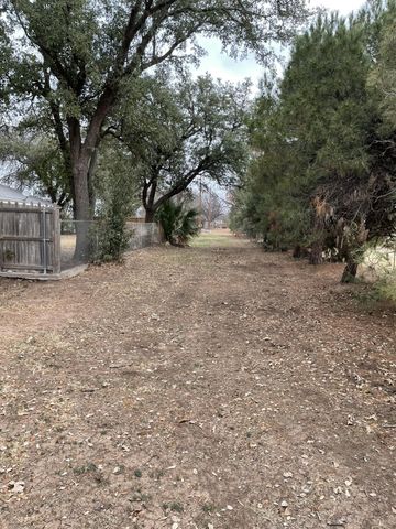 3125 Country Club Road, San Angelo, TX 76904