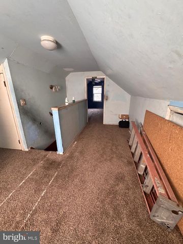 8142 DUNDALK AVE, Baltimore, MD 21222