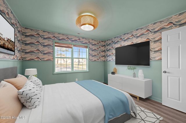 601 Pelletier Loop Road K63, Swansboro, NC 28584