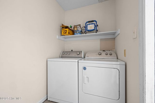 601 Pelletier Loop Road K63, Swansboro, NC 28584