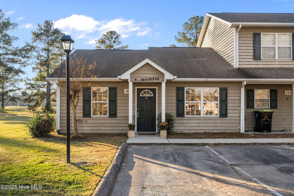 601 Pelletier Loop Road K63, Swansboro, NC 28584