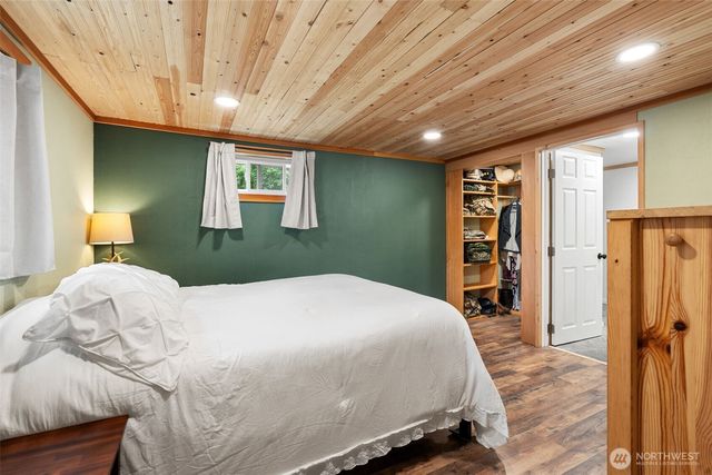713 Hull Avenue, Port Orchard, WA 98366
