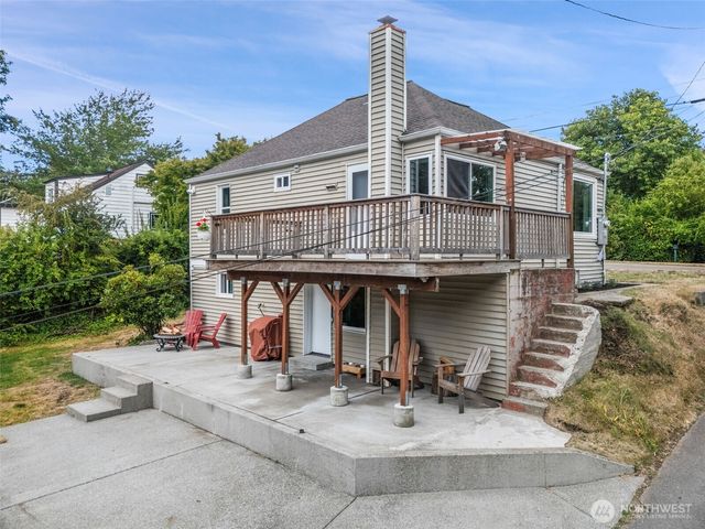 713 Hull Avenue, Port Orchard, WA 98366