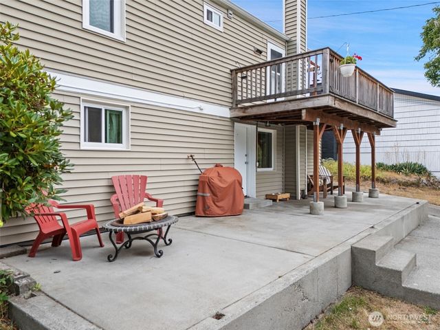 713 Hull Avenue, Port Orchard, WA 98366