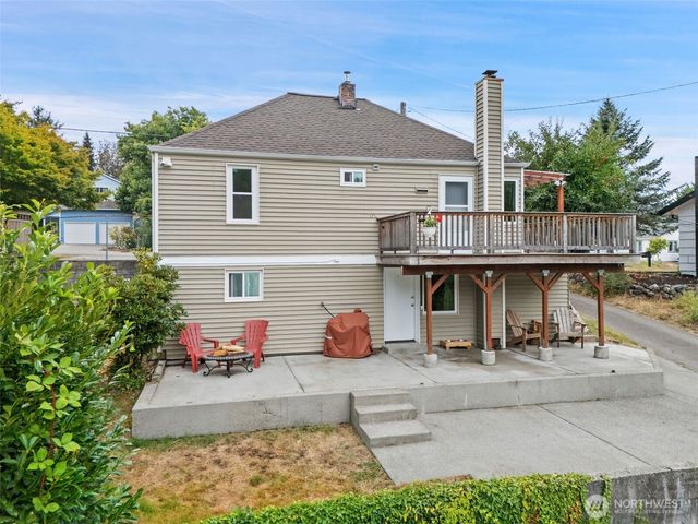 713 Hull Avenue, Port Orchard, WA 98366