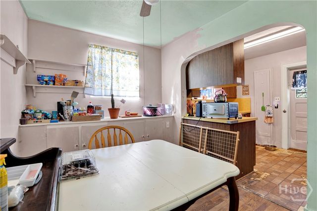 1402 E 51st Street, Savannah, GA 31404