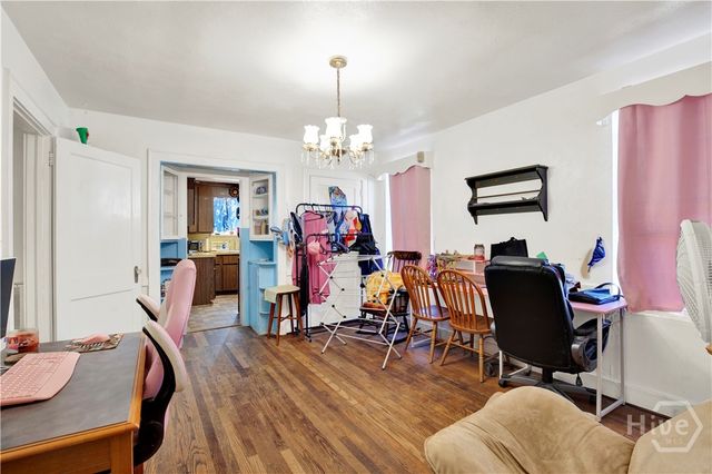 1402 E 51st Street, Savannah, GA 31404