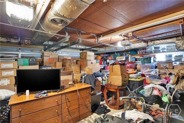 1402 E 51st Street, Savannah, GA 31404