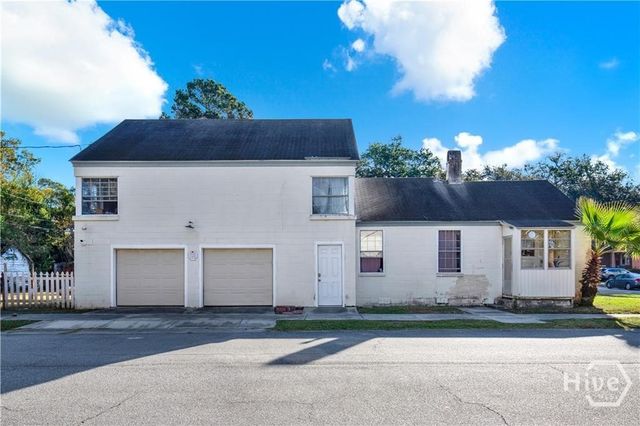 1402 E 51st Street, Savannah, GA 31404