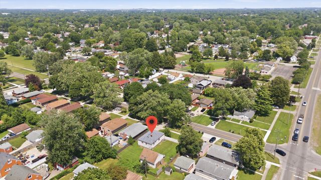 9088 Monroe Boulevard, Taylor, MI 48180